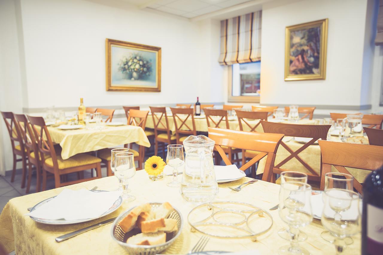Hotel Notre Dame De France Λούρδη Εξωτερικό φωτογραφία